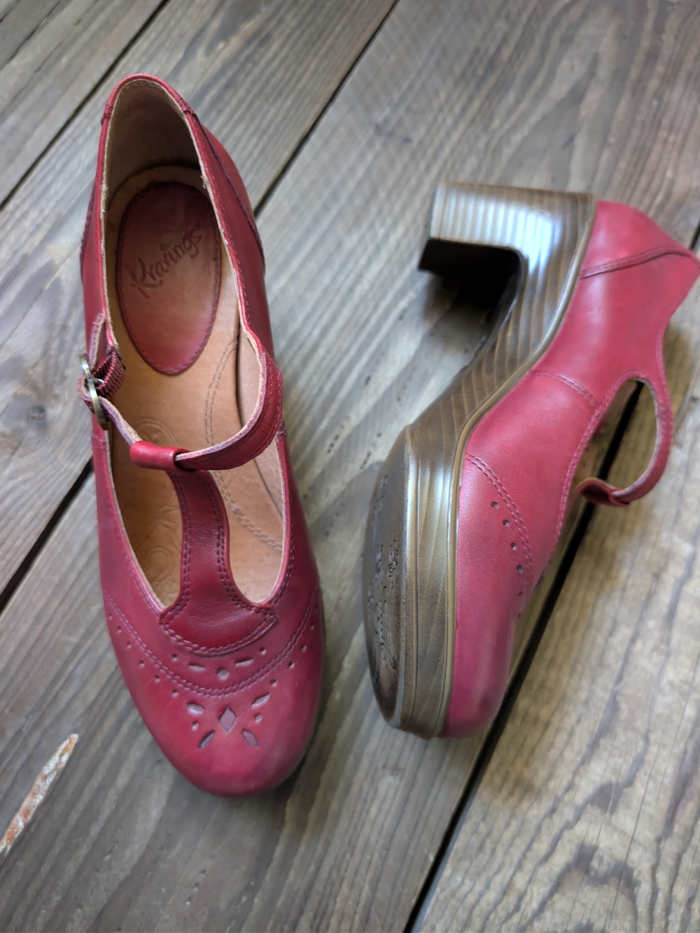 Vintage Kravings Red Leather Mary Jane Heels 7.5